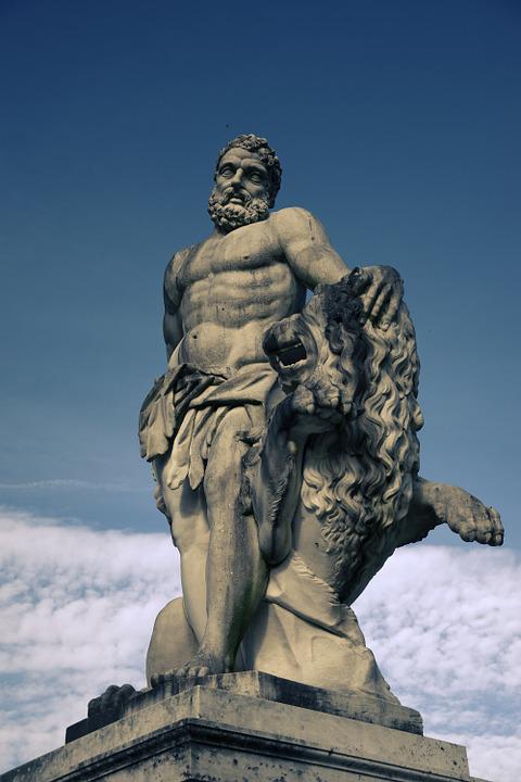 Herkules-staty